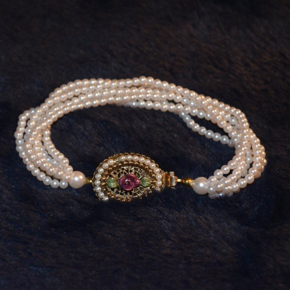 Vintage Collectible Bracelet 6 Strings Pearly Beads Pendant Rose Length - 7.5' - Picture 5 of 6